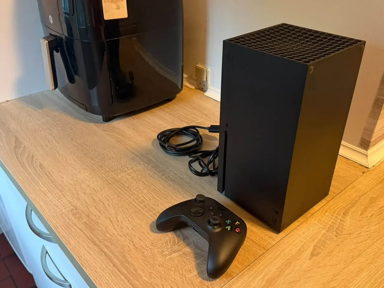 Billede 2 - Xbox X 1TB Sælges