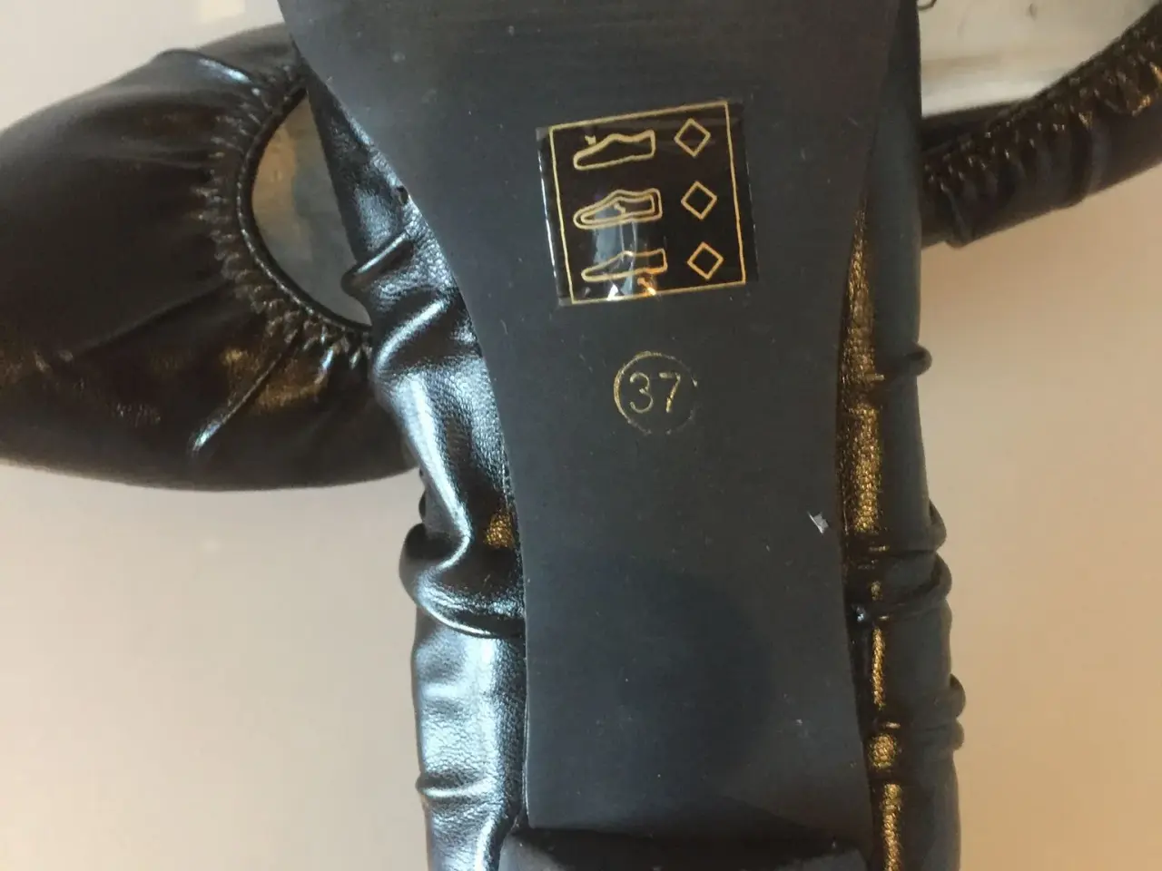 Billede 2 - Sko str 37