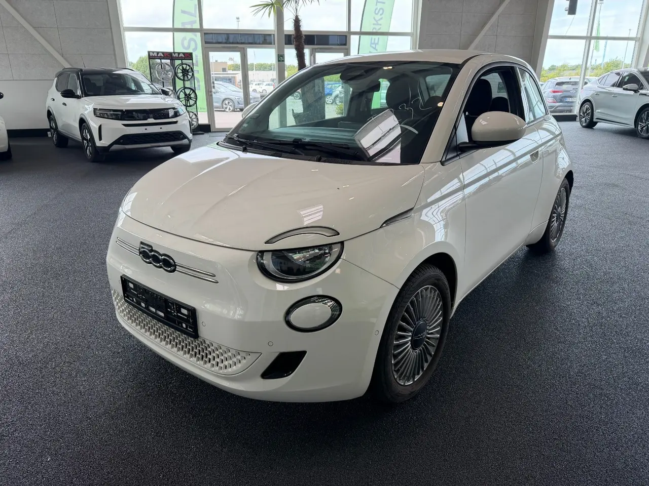 Billede 1 - Fiat 500e 42 Icon Pack