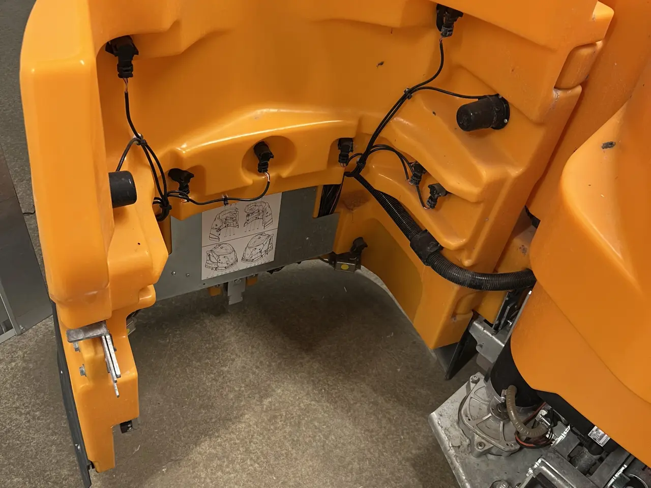 Billede 6 - Taski Swingobot 2000 Gulvvaskemaskine - Robot