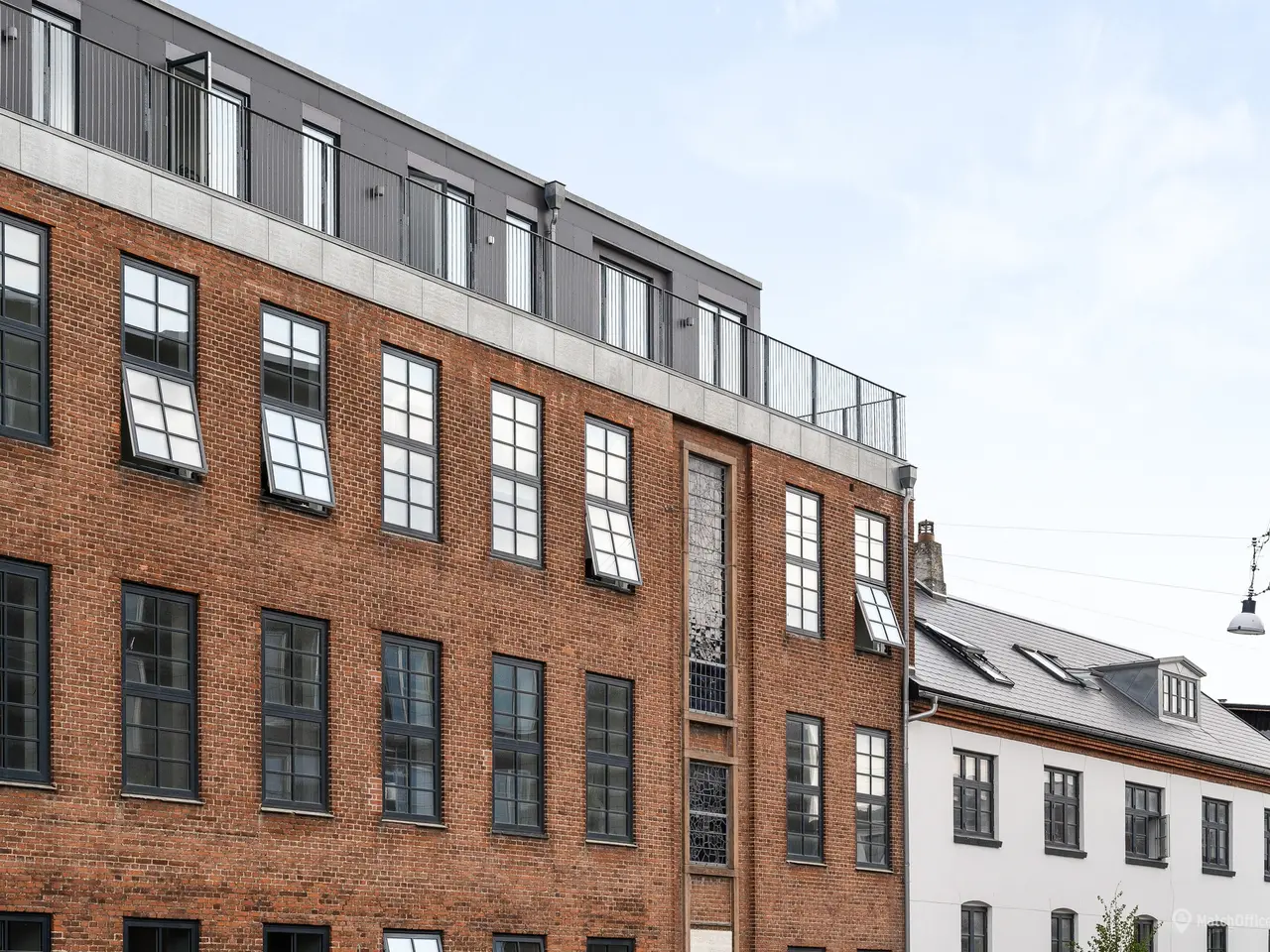 Billede 4 - Moderne kontor i industriel tidslomme