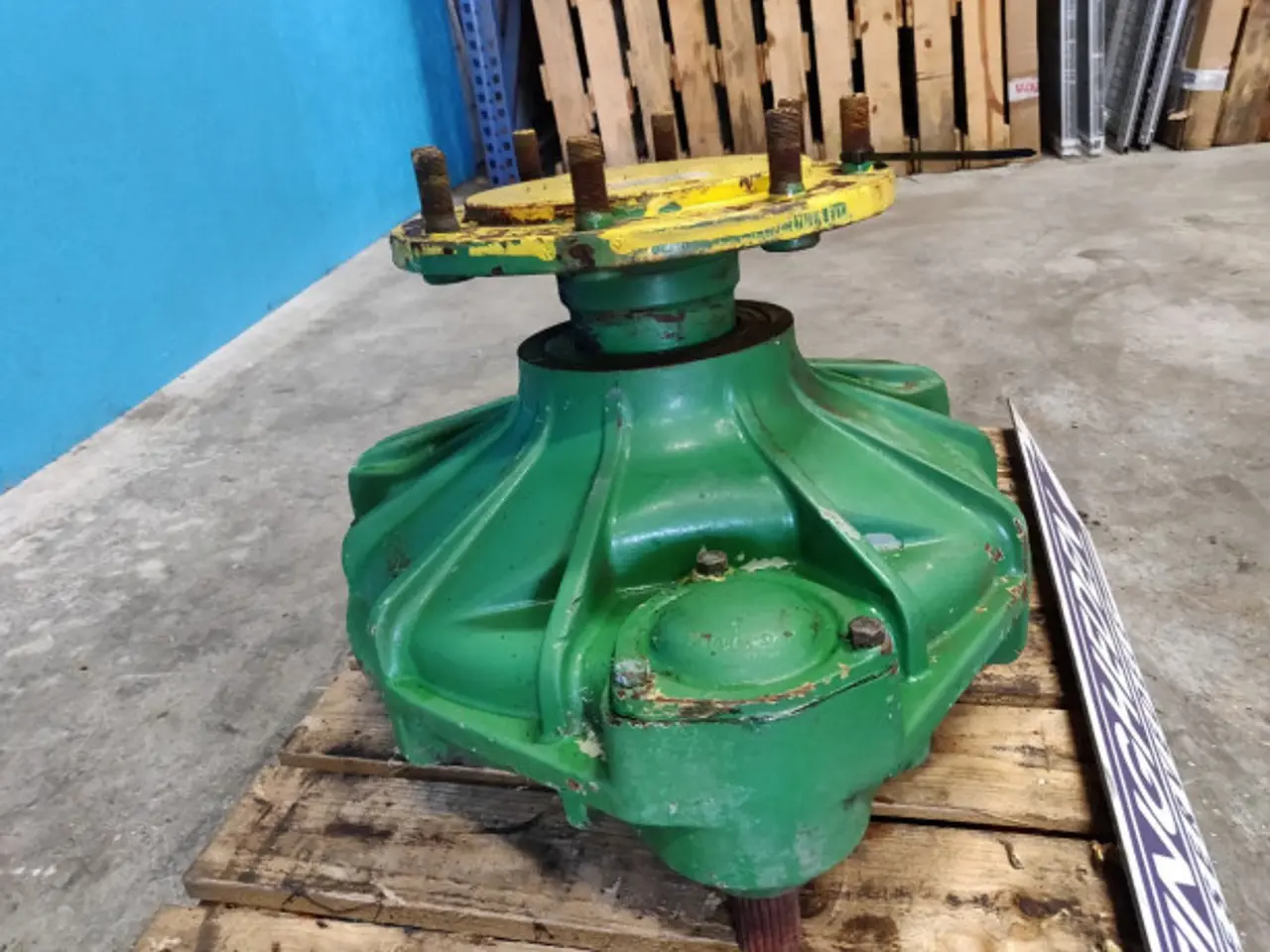 Billede 7 - John Deere 1065 slutdrev