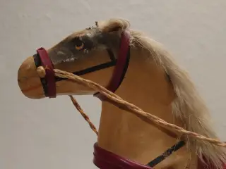 Fængselslegetøj:Vogn og hest Vogn nr 48 i kat.1933