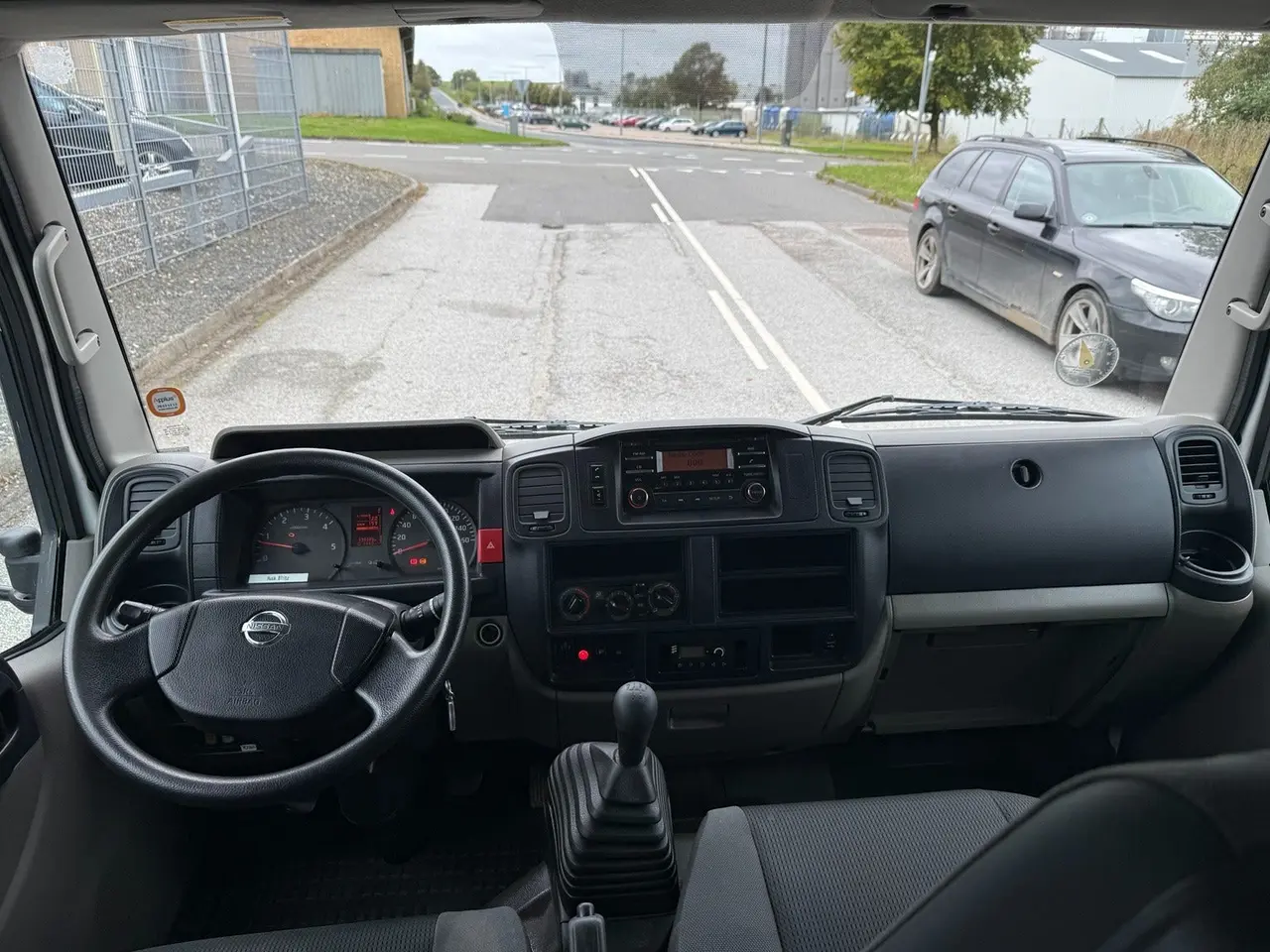 Billede 10 - Nissan Cabstar 2,5 D 35.14 S.Kab m/lad Comfort 3400