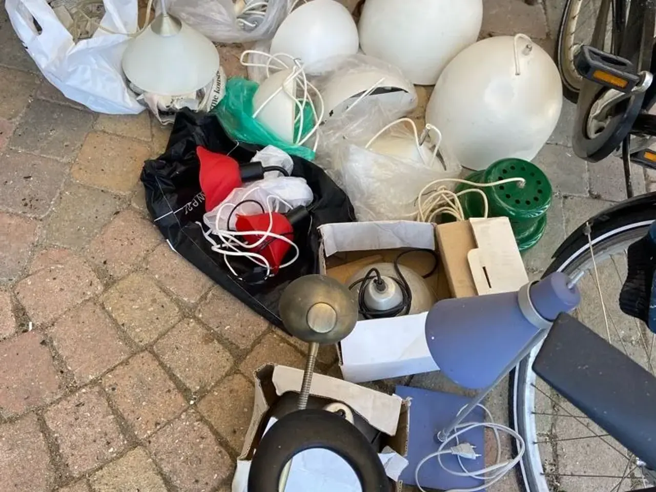 Billede 7 - Diverse lamper loft væg