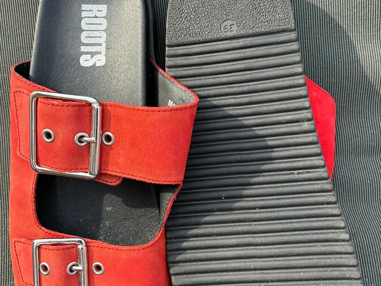 Billede 2 - Roots sandal i rød