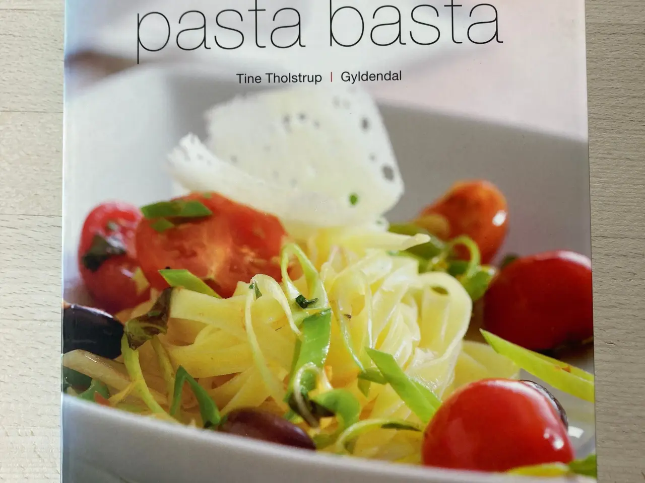 Billede 1 - Pasta basta, Tine Tholstrup