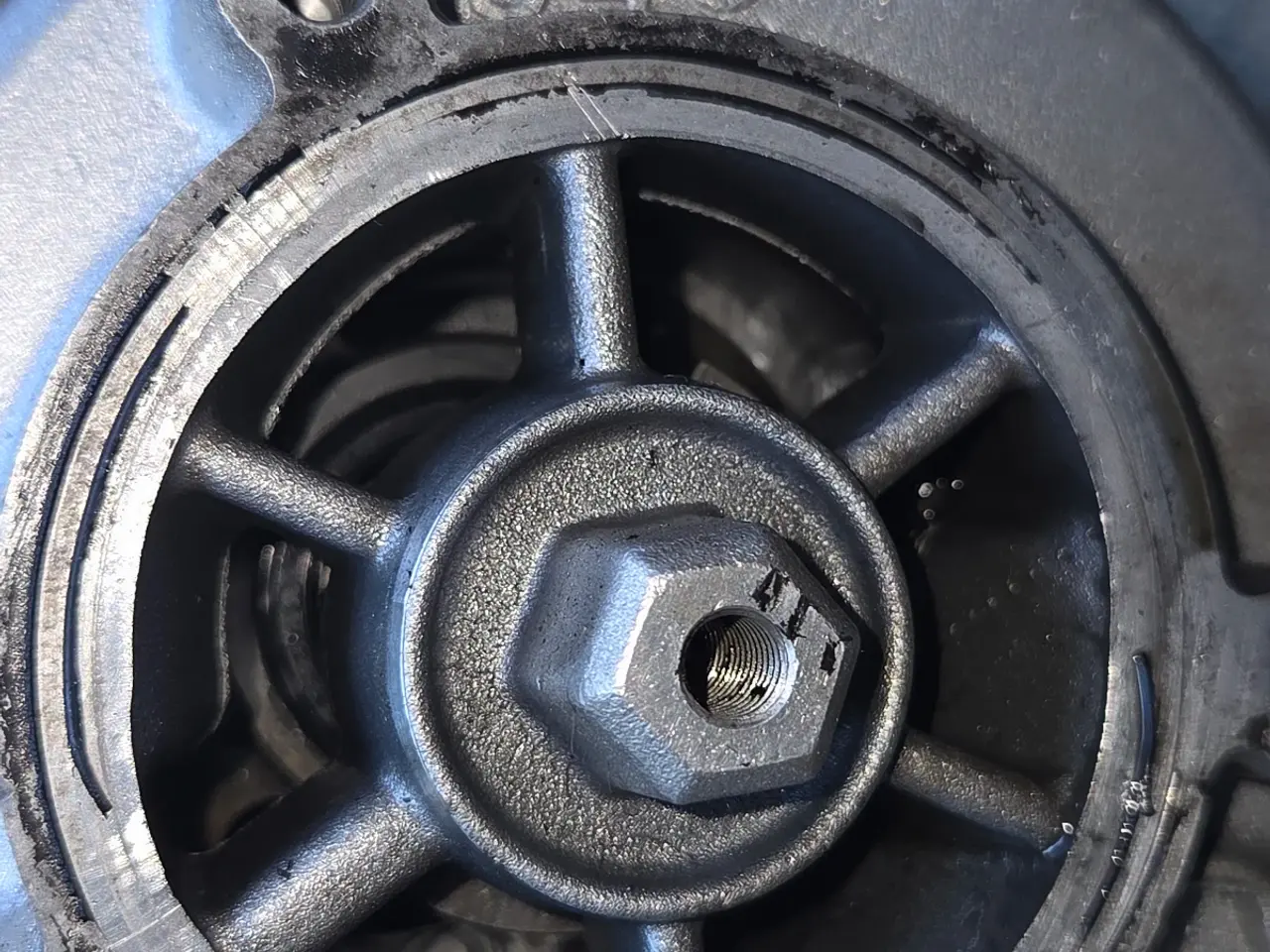 Billede 3 - Sælger 2x originale VW Polo G40 ladere (052 145 40