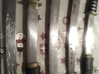 5 samuraj svær + en anden