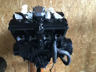 Suzuki GSXR 250 motor, kun kørt 4000 km
