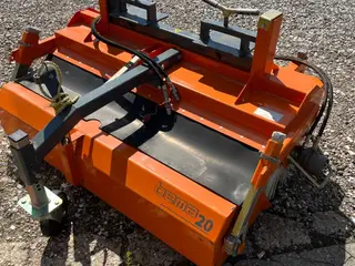 Bema 20BK Type 1400 Frontkost til montereing på Minilæsser eller Gaffeltruck