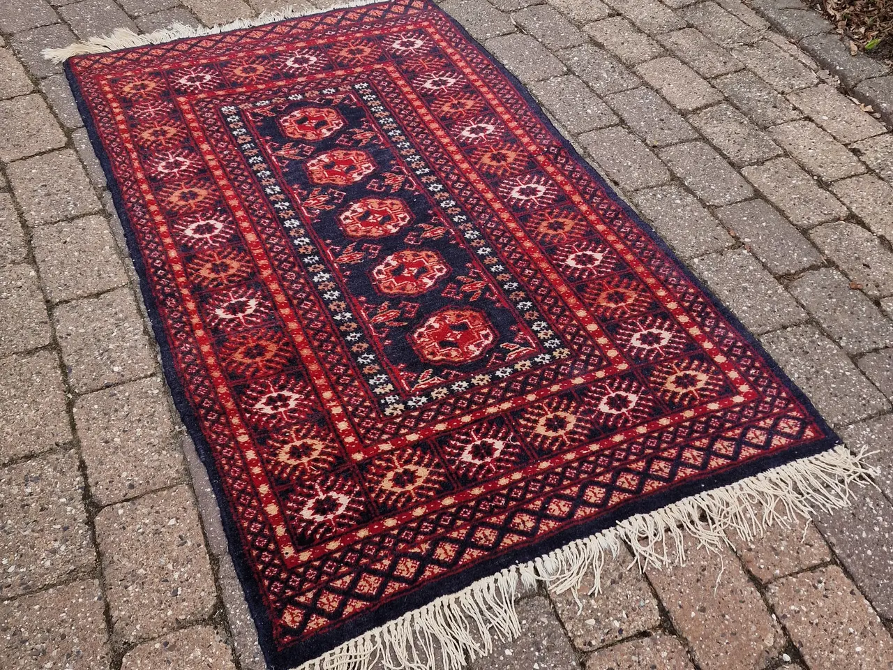Billede 4 - Ægte afghansk tæppe af ældre dato.