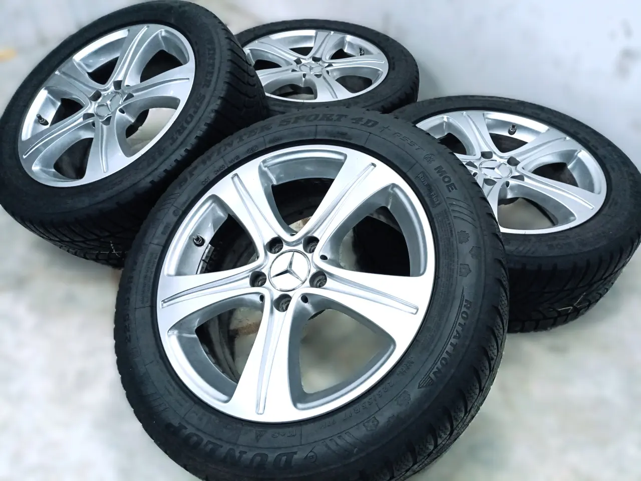 Billede 2 - 5x112 17" ET40 nav 66,6ø Mercedes vintersæt Inkl.T