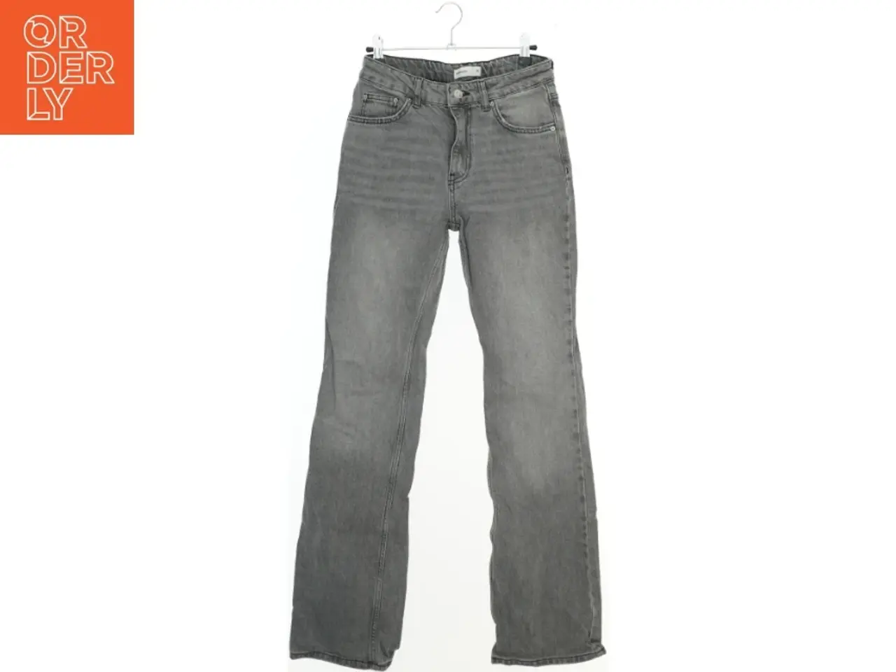 Billede 1 - Grå jeans fra Gina Tricot (str. L)