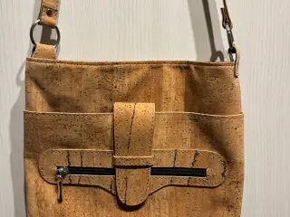 Skuldertaske i kork