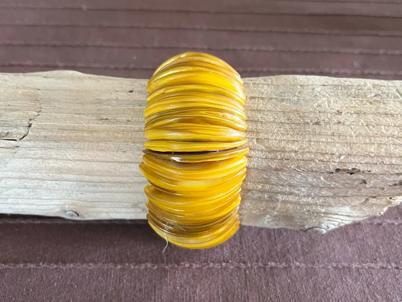 Billede 1 - Flot, chunky vintage-look armbånd i ægte perlemor 