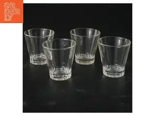 Fire små glas (str. 4 stk Ø 5 cm længde 5 cm)