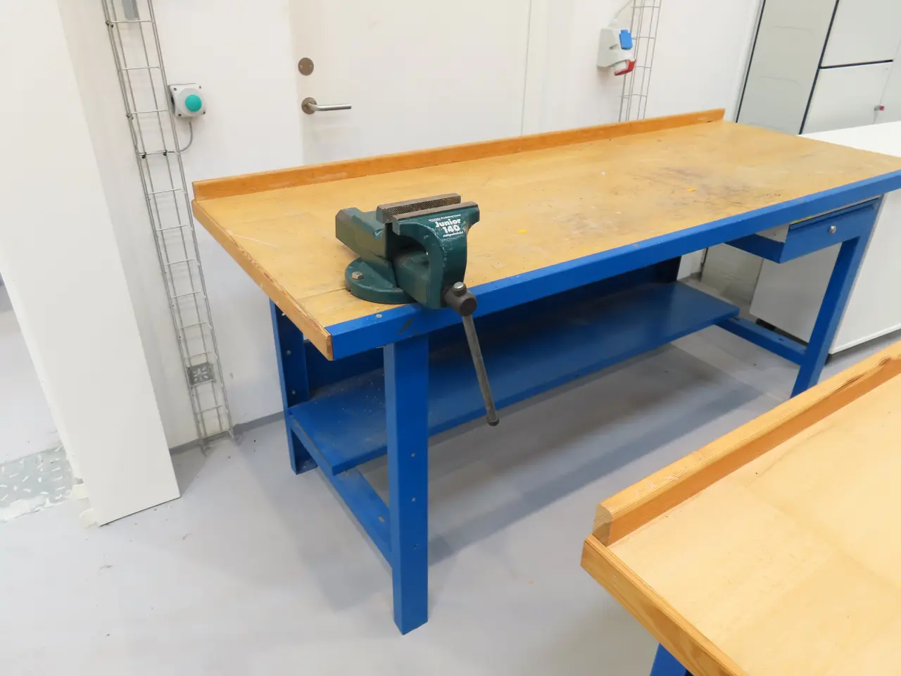 Billede 2 - Arbejdsbord med skruestik RIDGID Junior 140