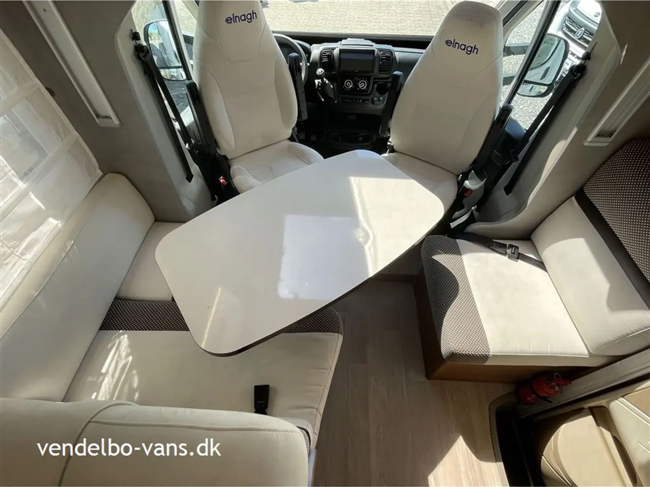 Billede 5 - 2022 - Elnagh Baron 573 Enkeltsenge og stor garage