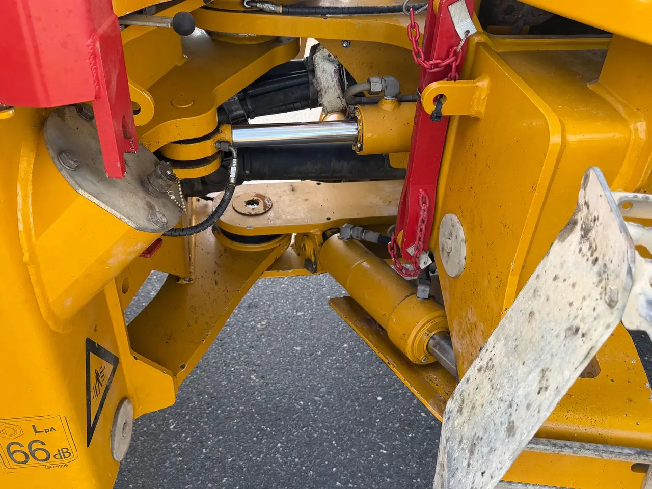 Billede 11 - Hydrema 906E Flot brugt rendegraver med Engcon rotortilt, centralsmøring mm