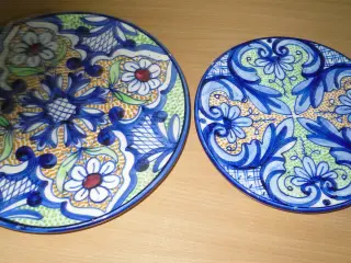 BYD. Gamle smukke FADE/PLATTER i blå nuancer.