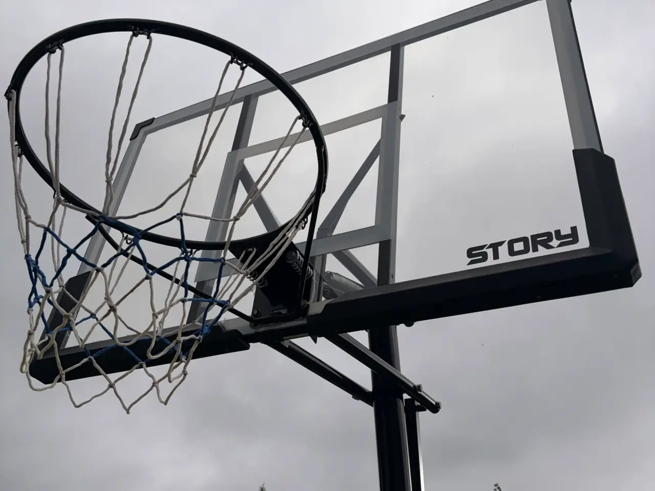 Billede 12 - Basketball stativ med dunk kurv