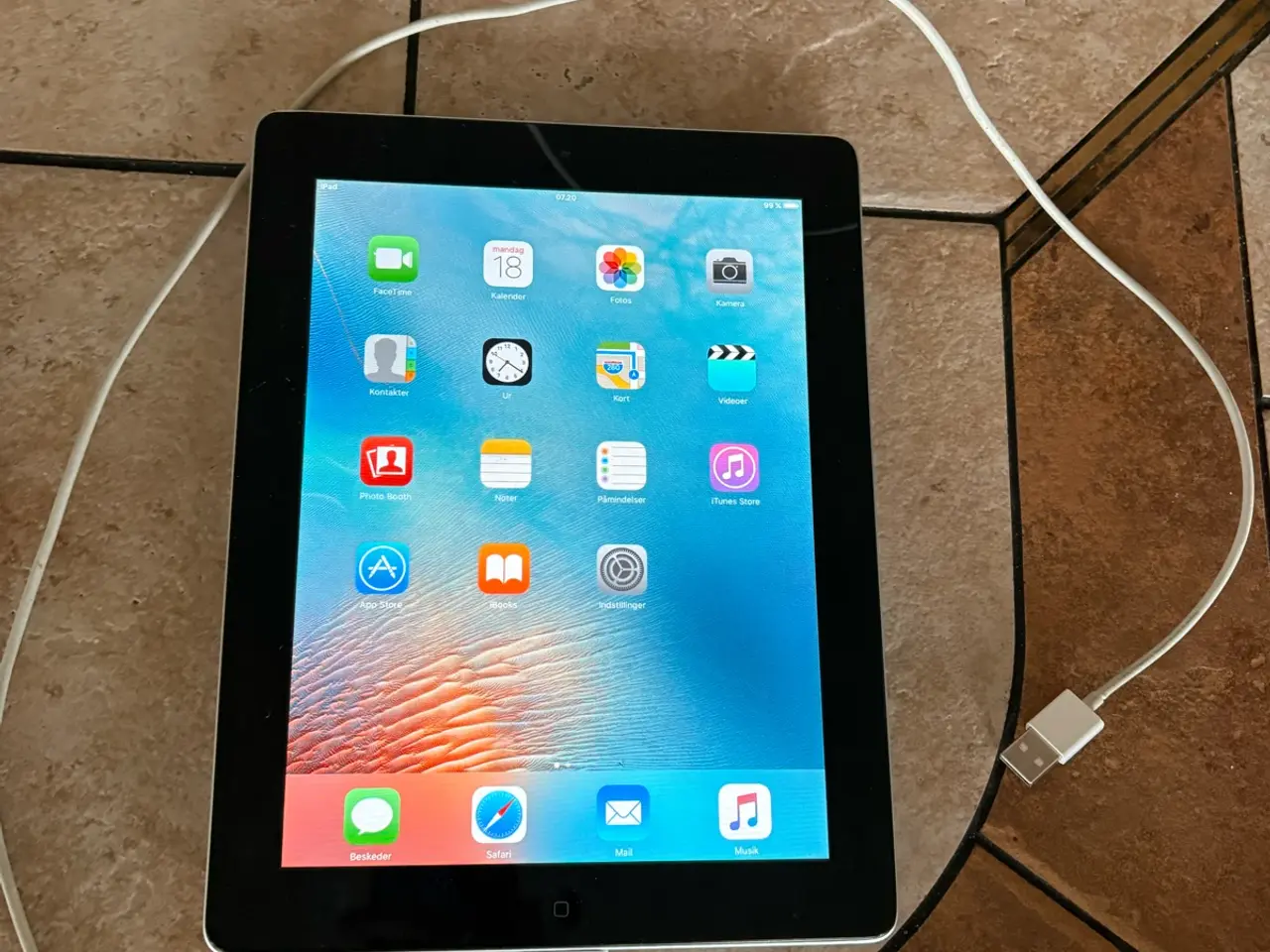 Billede 1 - Ældre Ipad 16 GB