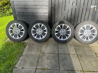 Alufælge med vinterdæk