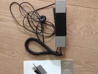 Jacob Jensen telefon T-1