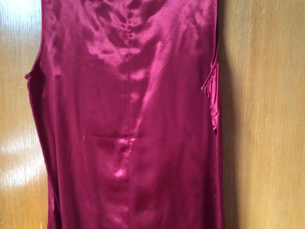 Billede 2 - Satin top