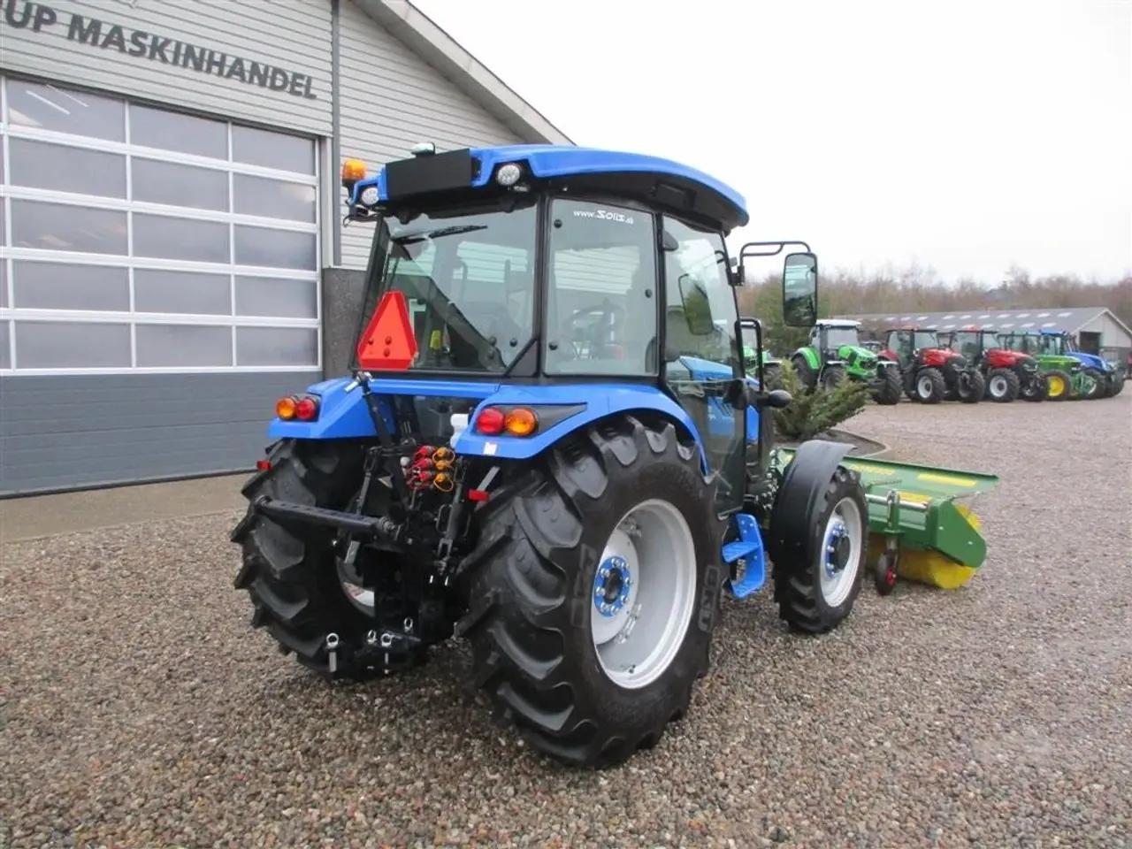 Billede 8 - Solis 60 Med frontlift, frontPTO og Thyregod kost