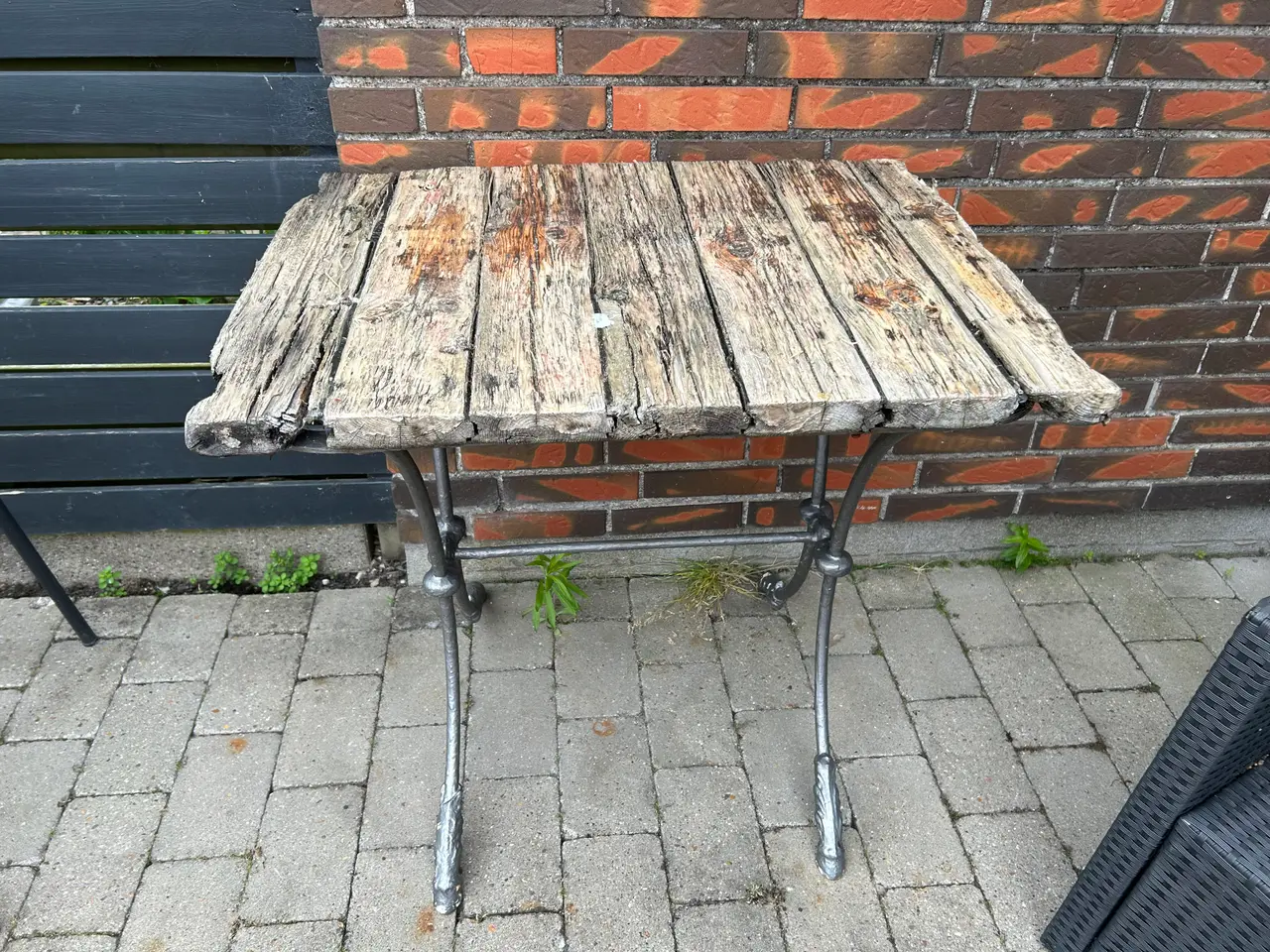 Billede 4 - Rå haveborde 