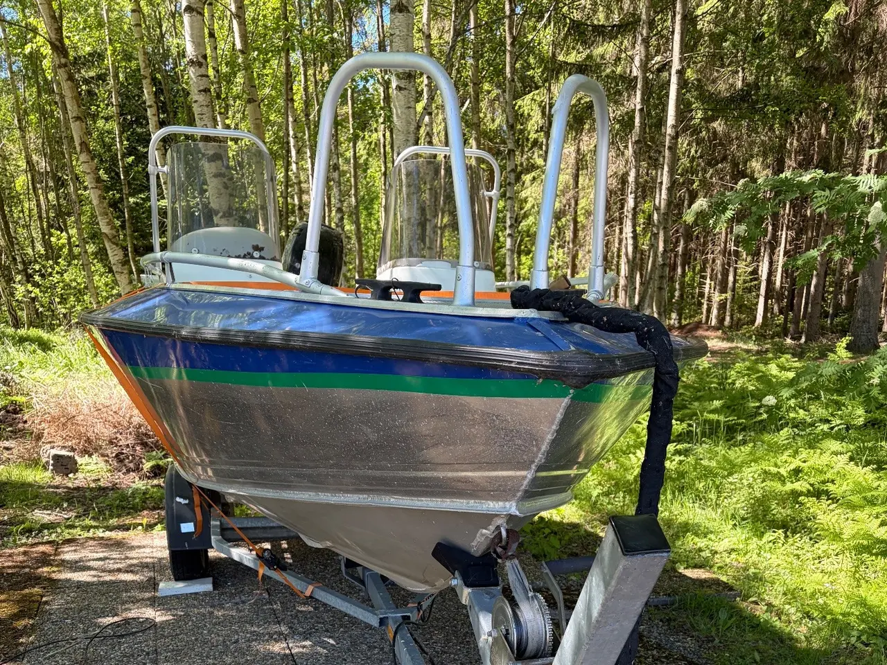 Billede 1 - Silver Fox 485