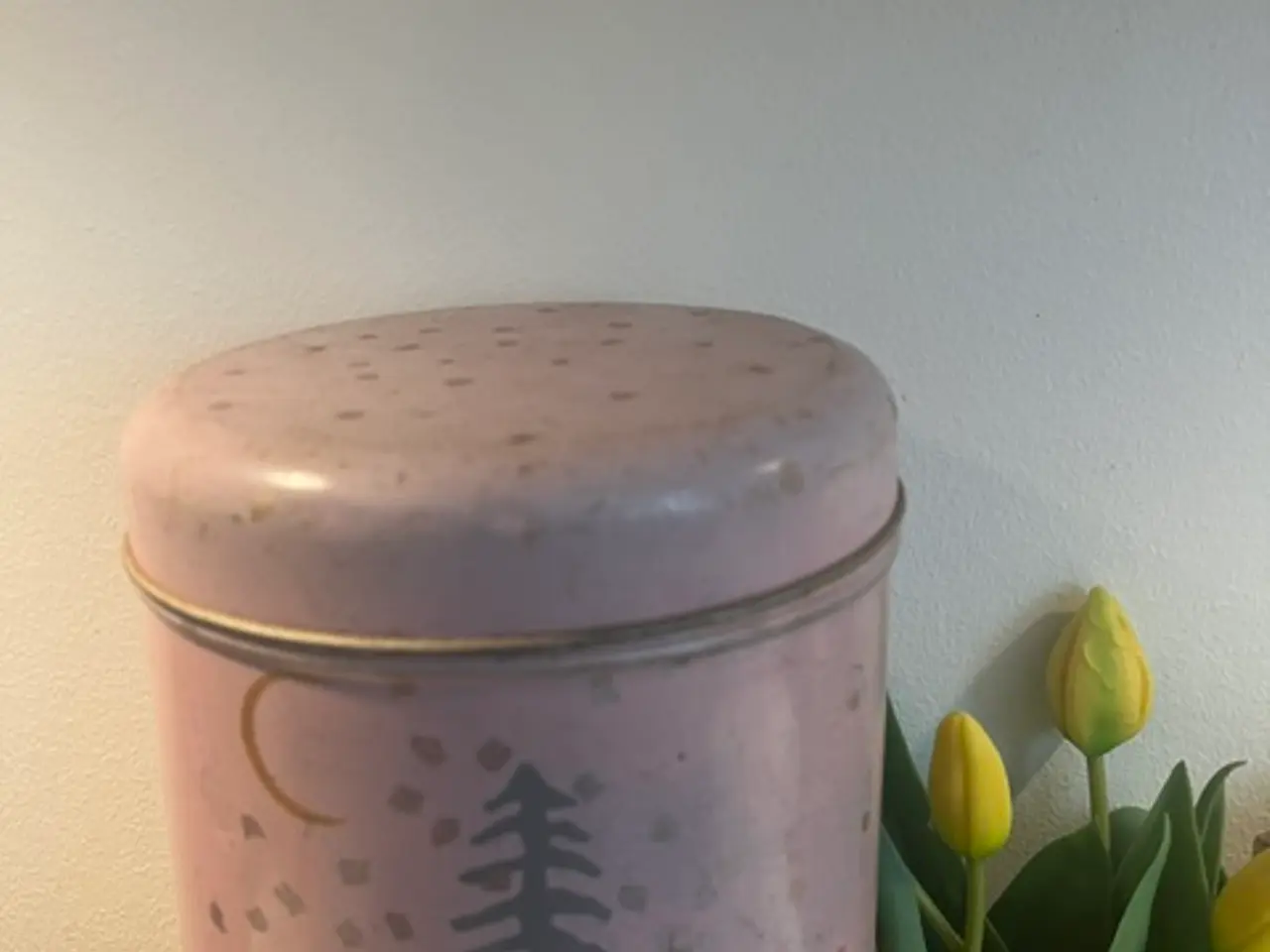 Billede 1 - Patineret Södahl metaldåse – Retro i rosa