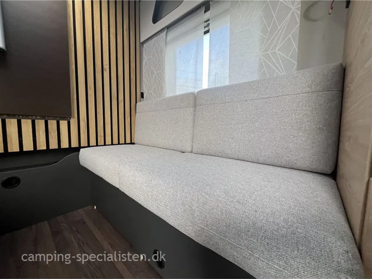 Billede 9 - 2024 - Knaus Yaseo 340 PX   Helt ny model fra Knaus Yaseo 340 PX 2024 (kun 218 bred) - kan ses hos Camping-Specialisten .dk