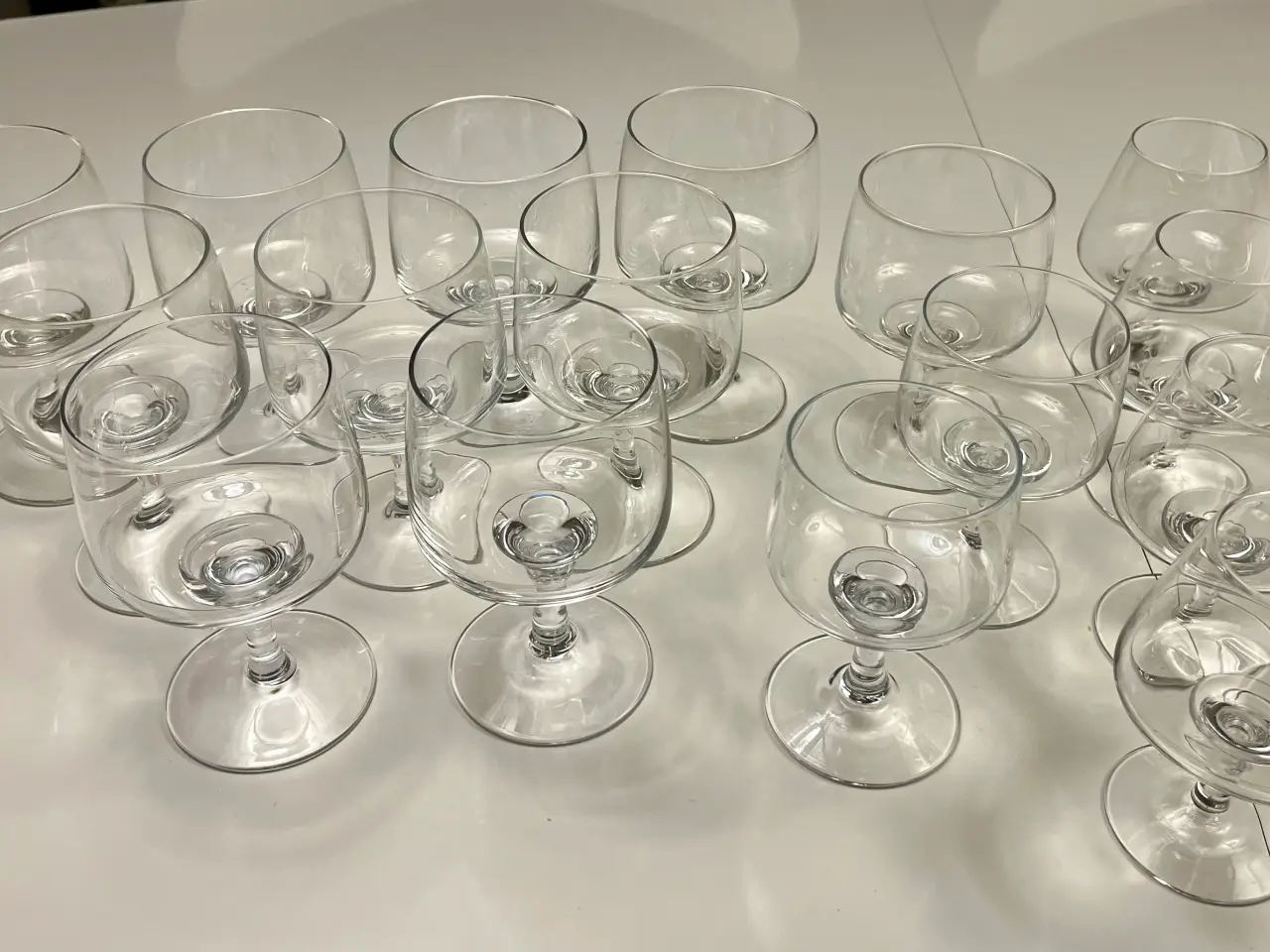 Billede 2 - MANDALAY rødvin + cognac 12+8 stk. - Holmegaard