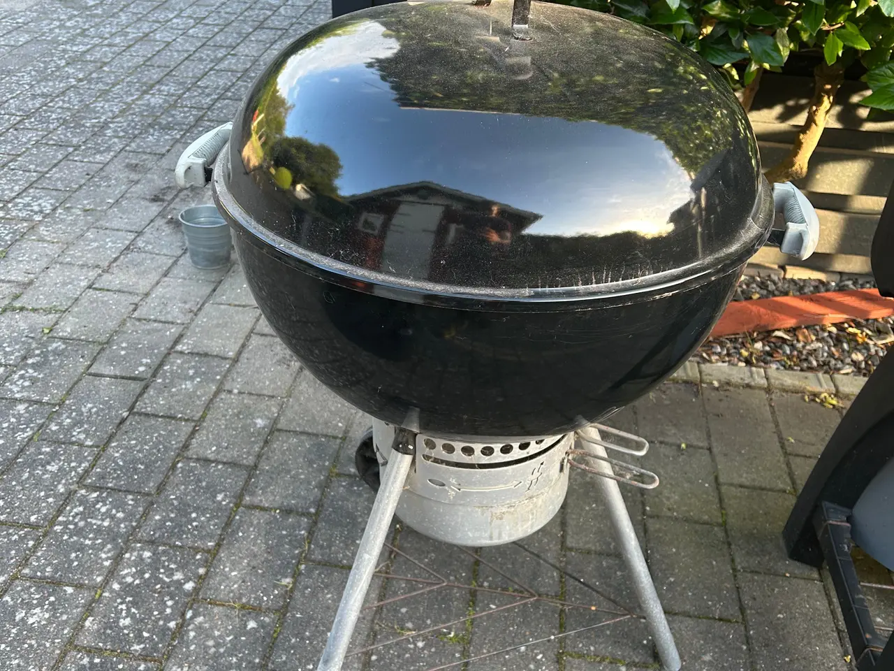Billede 1 - Weber 57cm kuglegrill