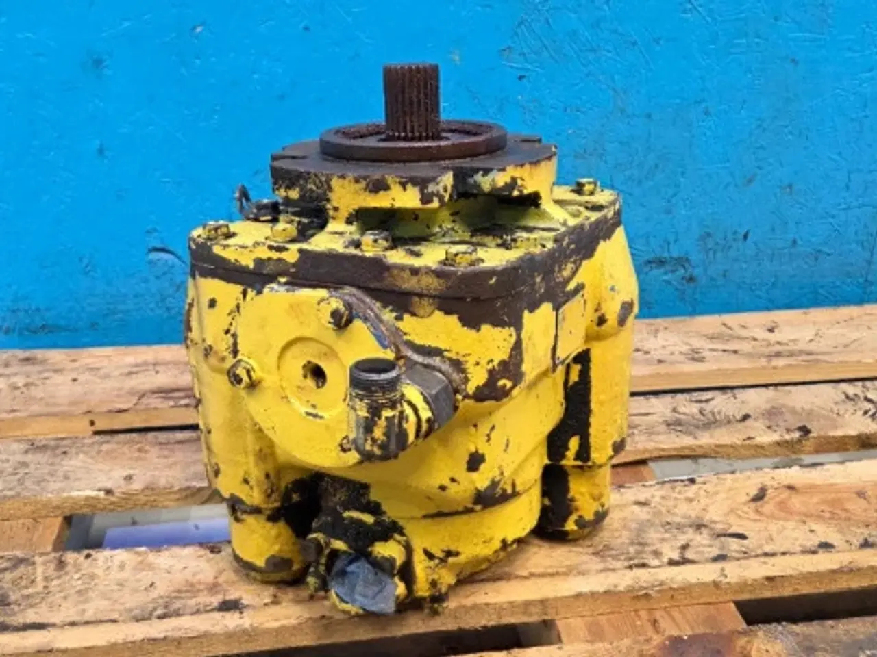 Billede 11 - New Holland 8080 Hydrostatpumpe 80391591