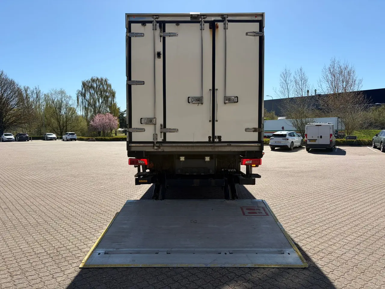 Billede 11 - Scania P320 6x2-4, Køle
