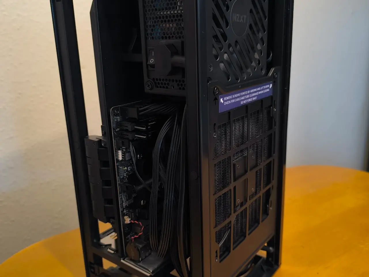 Billede 5 - Stilren & Kompakt Gaming PC – NZXT H1 Mini-ITX
