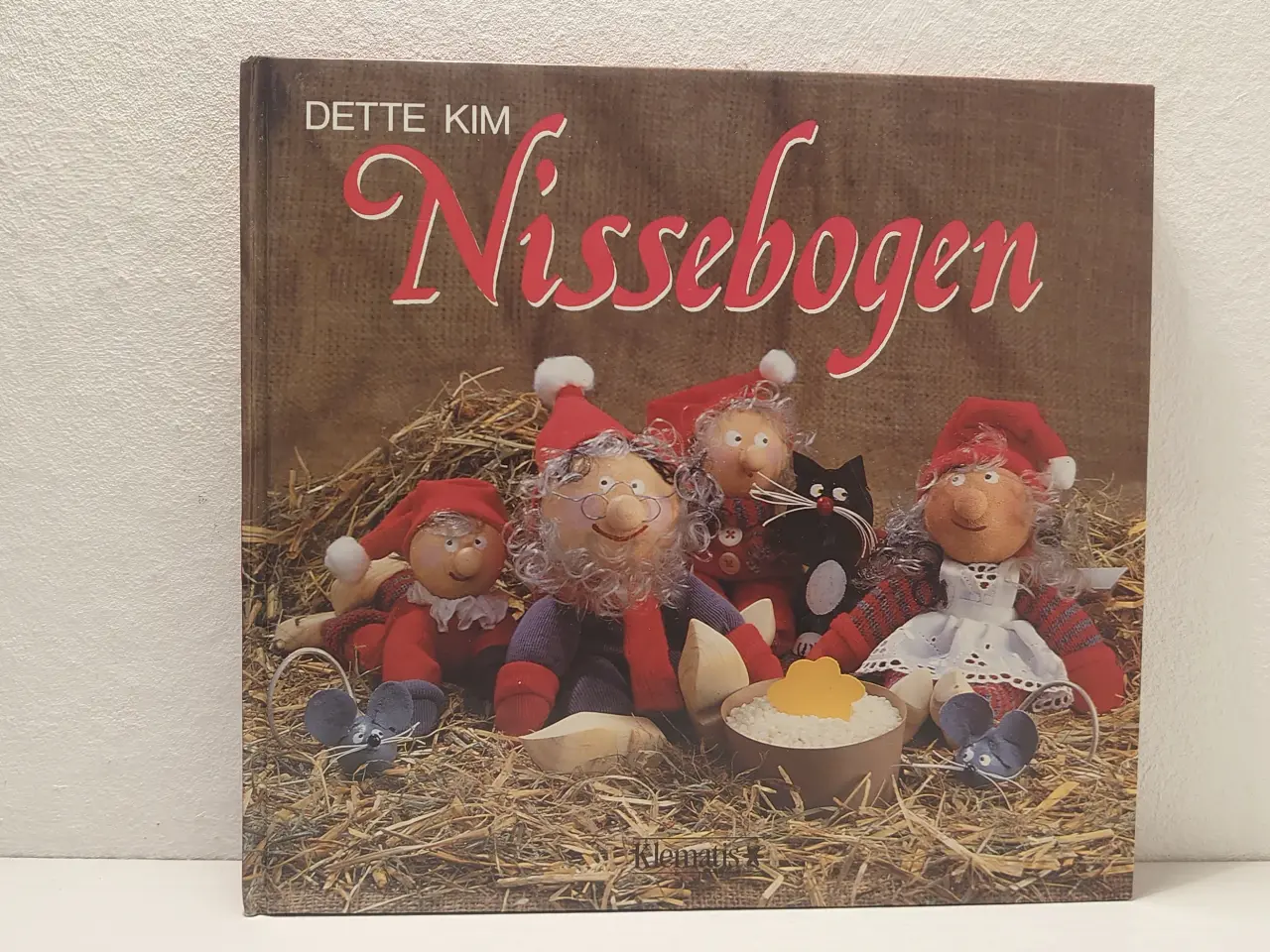 Billede 1 - Dette Kim: Nissebogen. Lav selv nisse opskrifter.