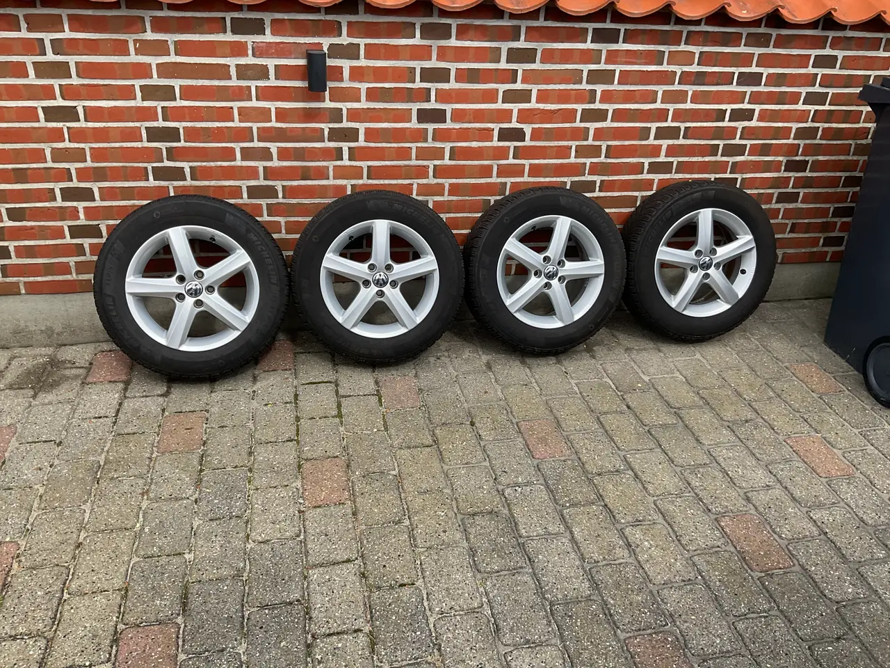 Billede 2 - Org wv fælge med fine Micilin vinterdæk