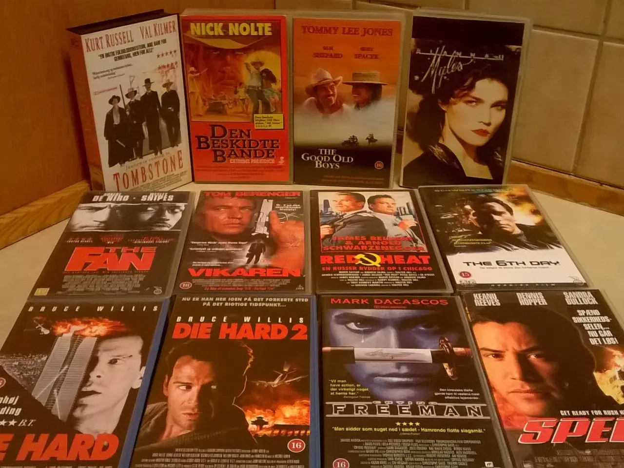Billede 3 - VHS film - se billeder for titler