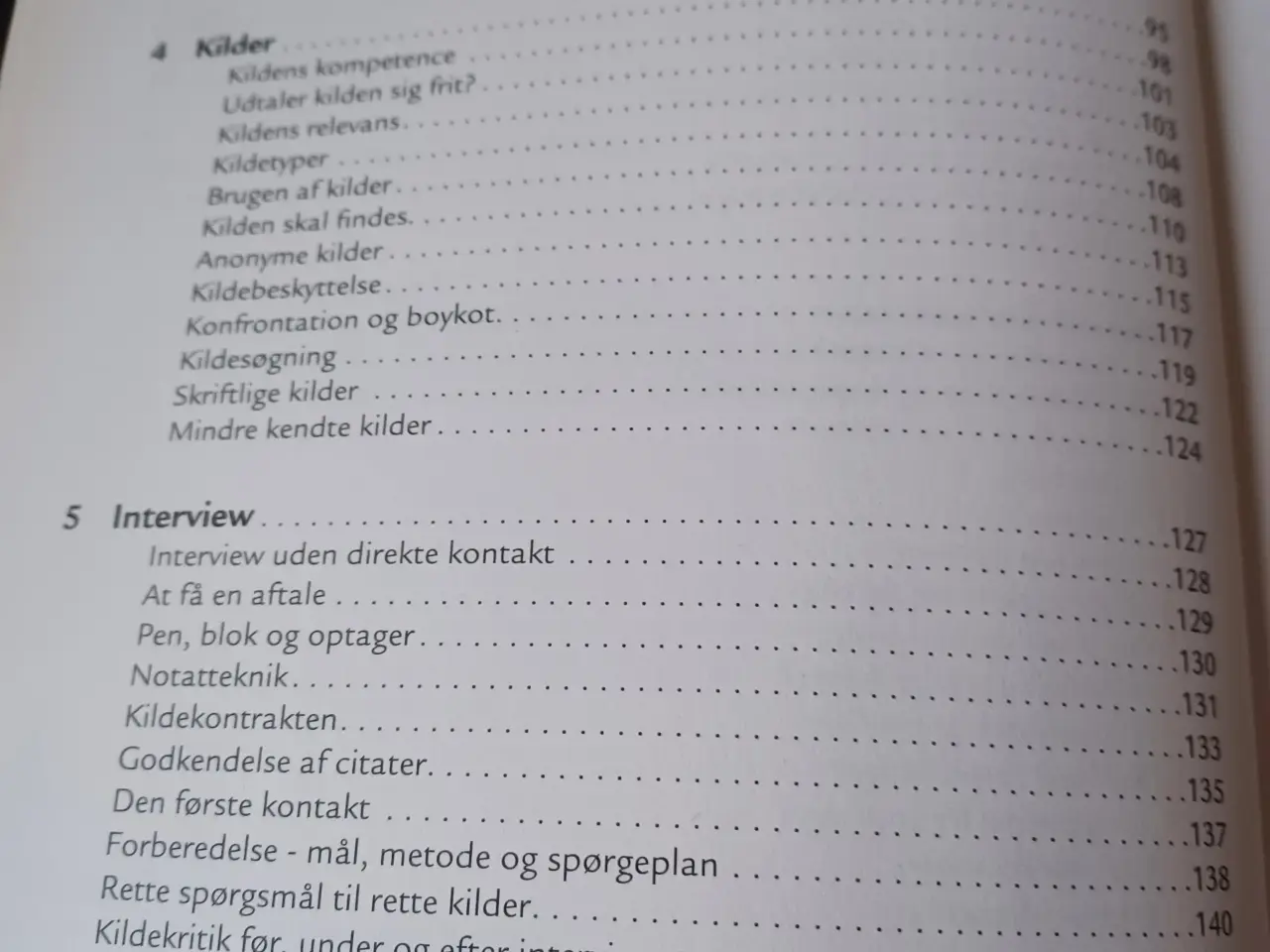 Billede 3 - Journalistikkens Grundtrin af Solveig Schmidt