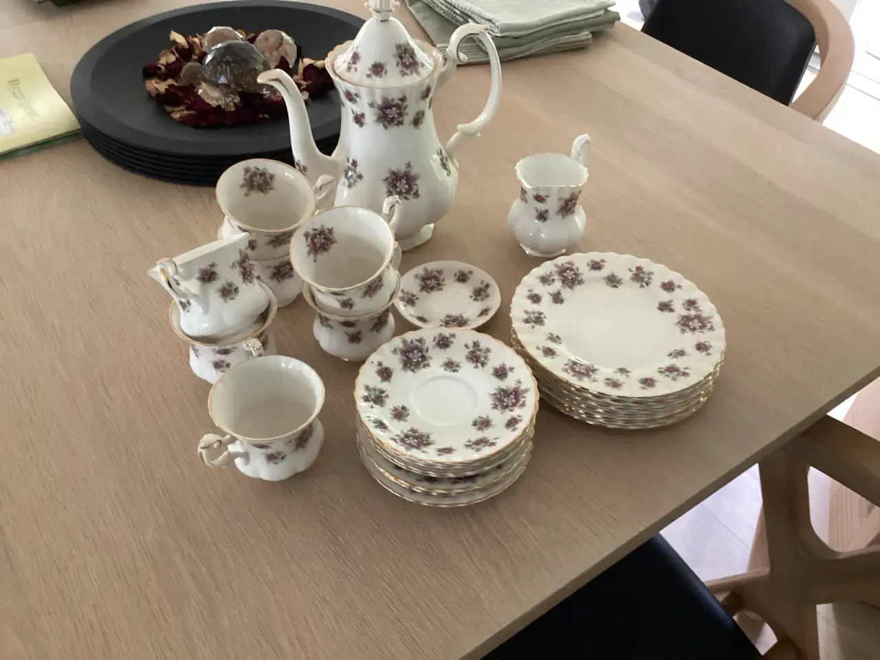 Billede 6 - Kaffestel fra den engelske royal