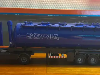 Tekno Scania modellastbil