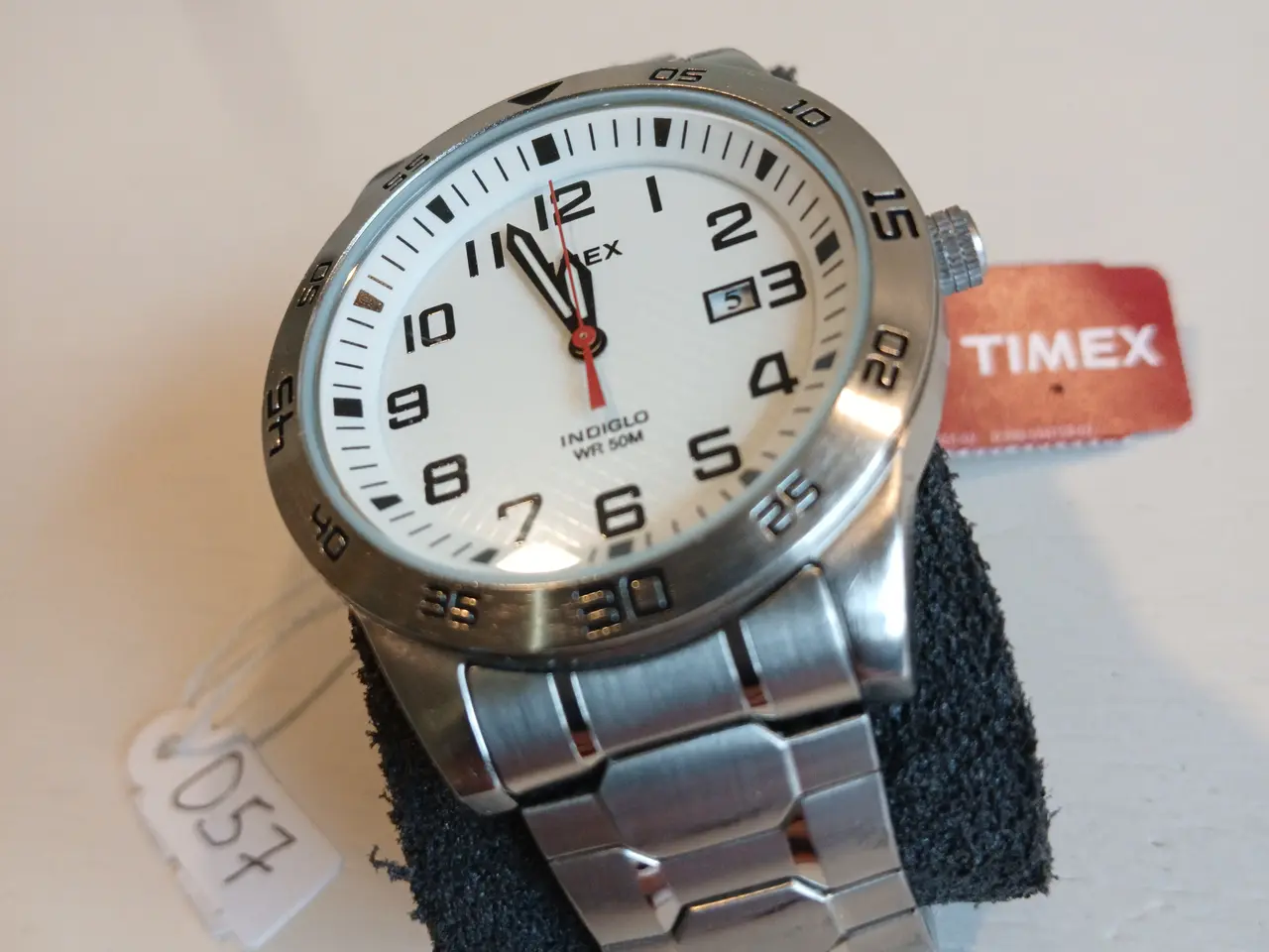 Billede 1 - Timex armbånds ur med let aflæselige tal (057)