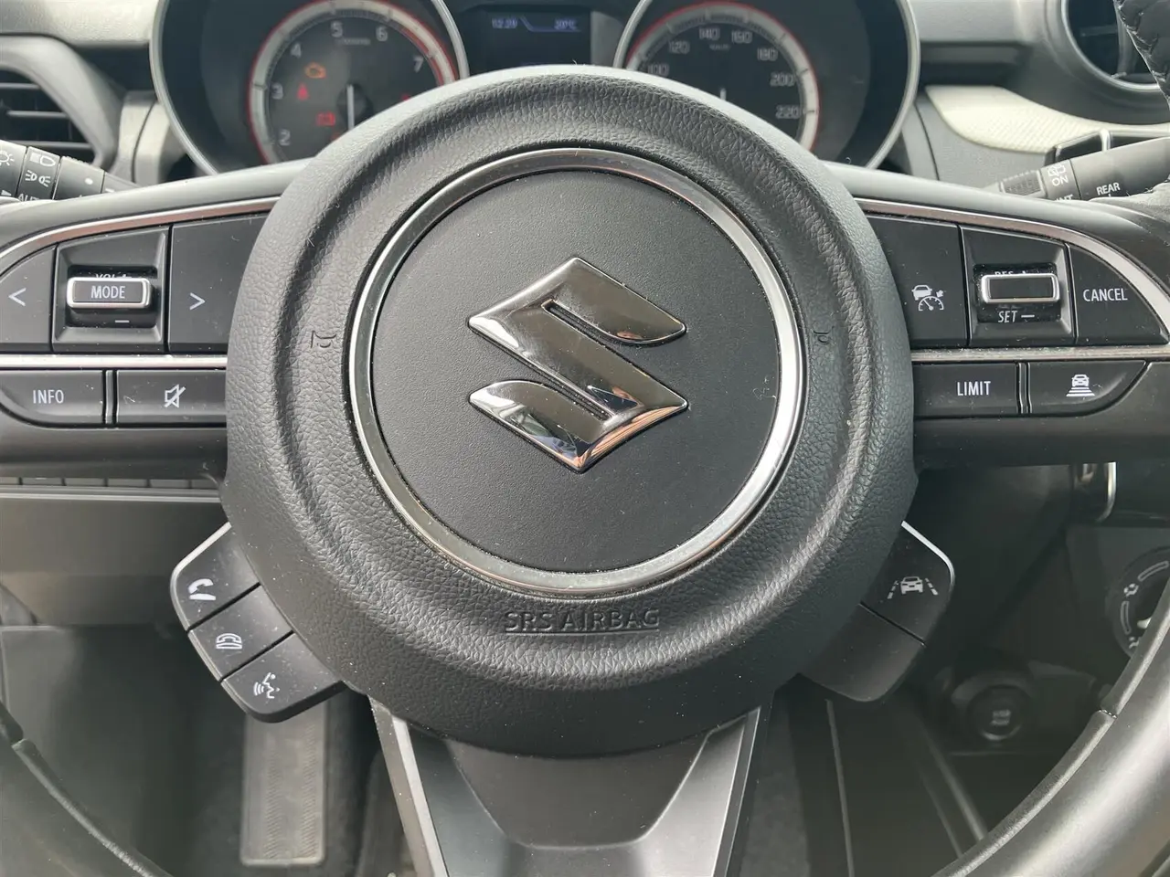 Billede 7 - Suzuki Swift 1,2 Dualjet Mild hybrid Action AEB SKY 83HK 5d