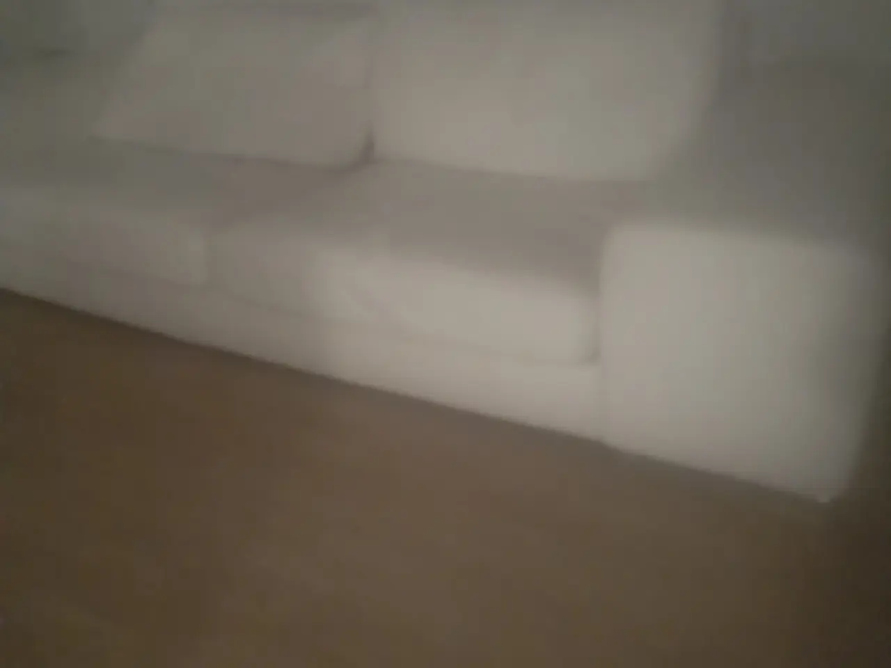 Billede 1 - Cremefarvet lædersofa, til Max 4 personer. 