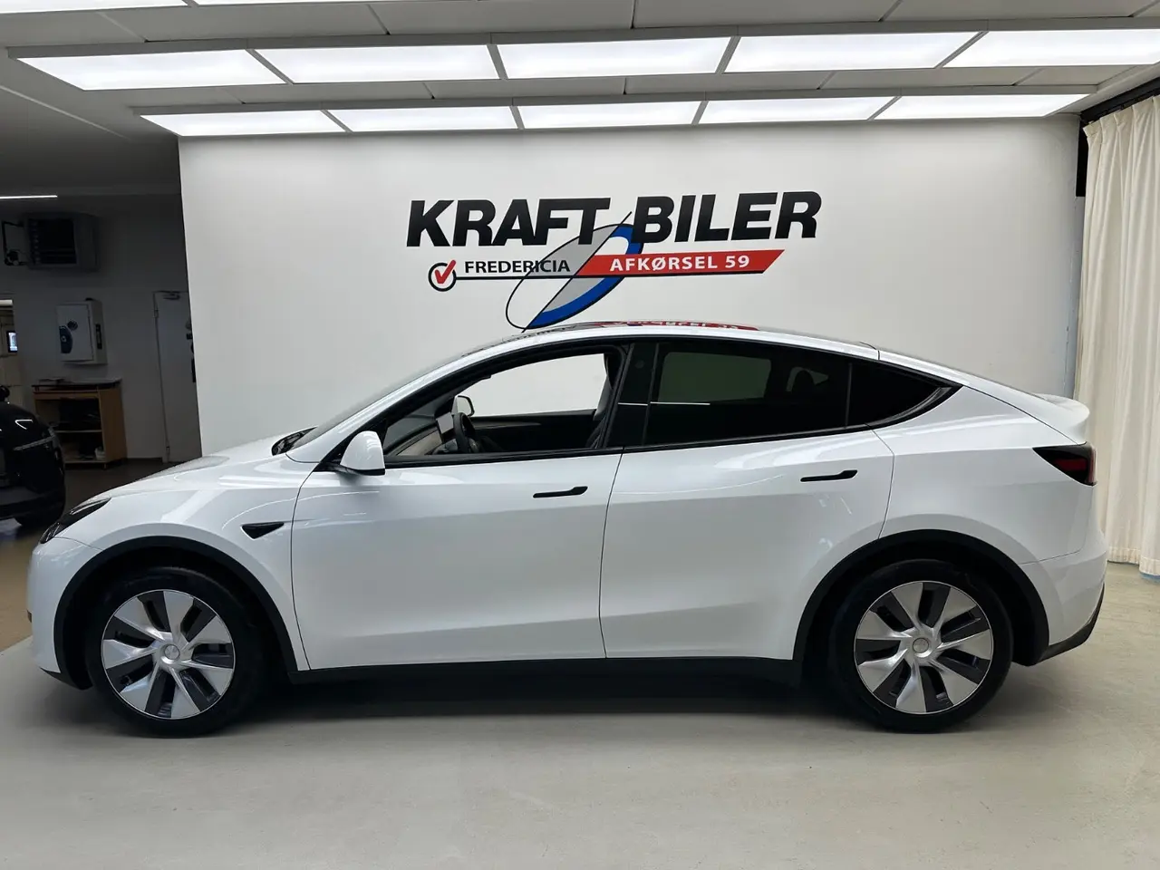 Billede 2 - Tesla Model Y  RWD